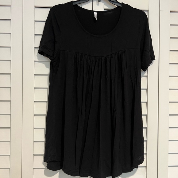 Black Tunic - Picture 2 of 5